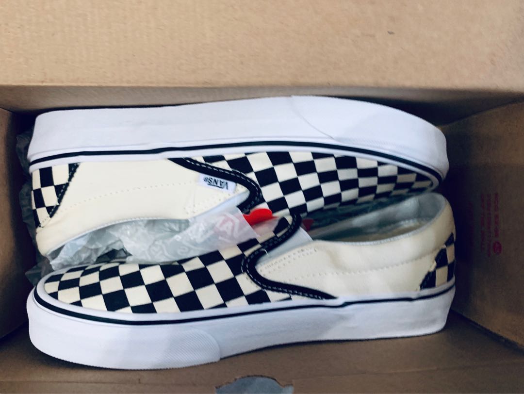 vans slip on 39