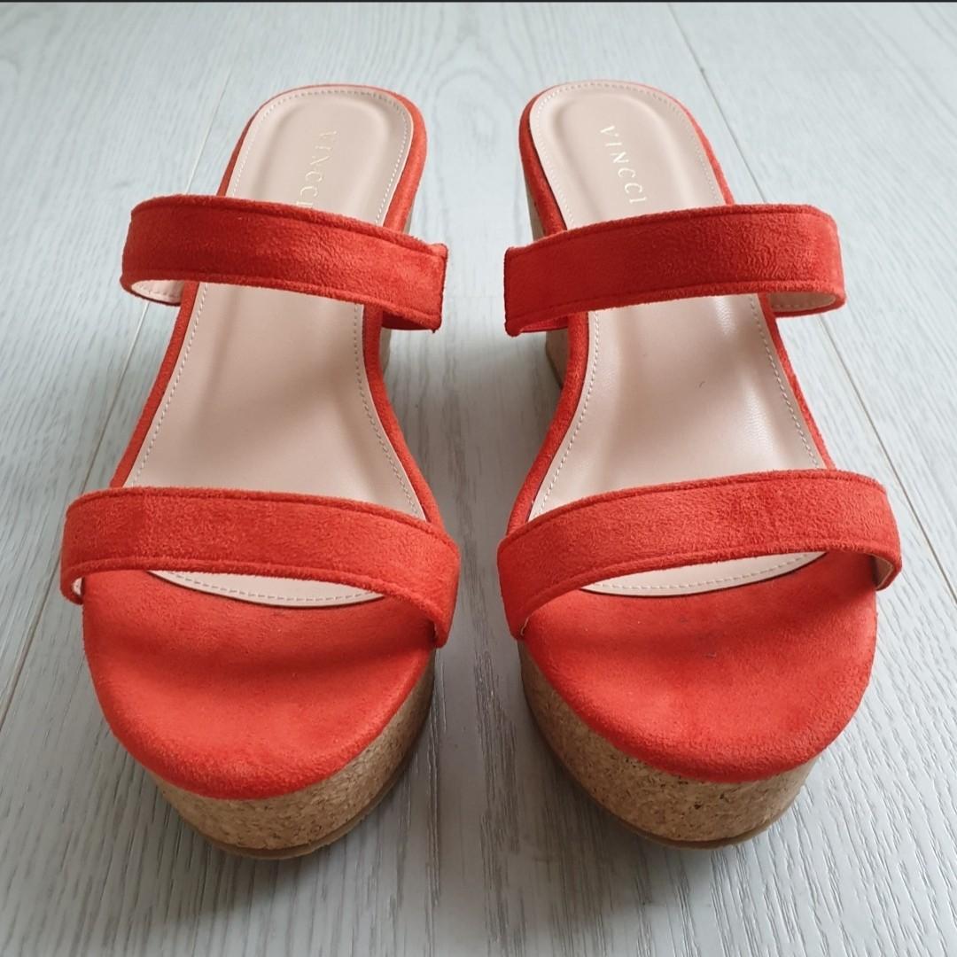 womens wedges size 5