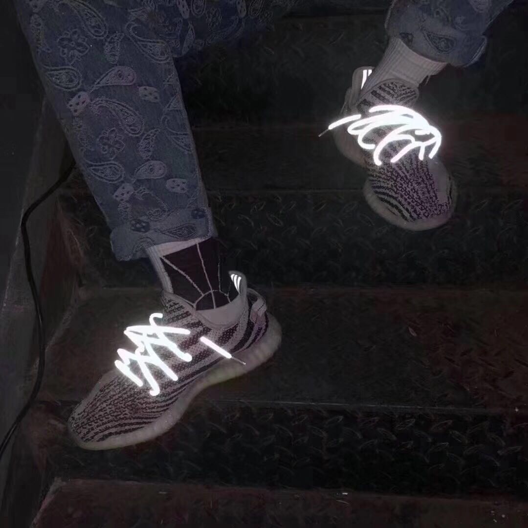 Yeezy 350 static reflective shoe laces 