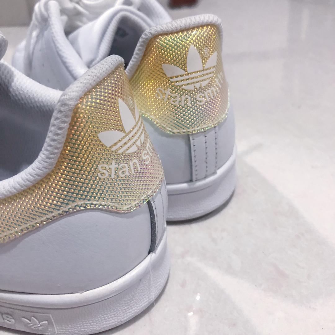 stan smith iridescent womens