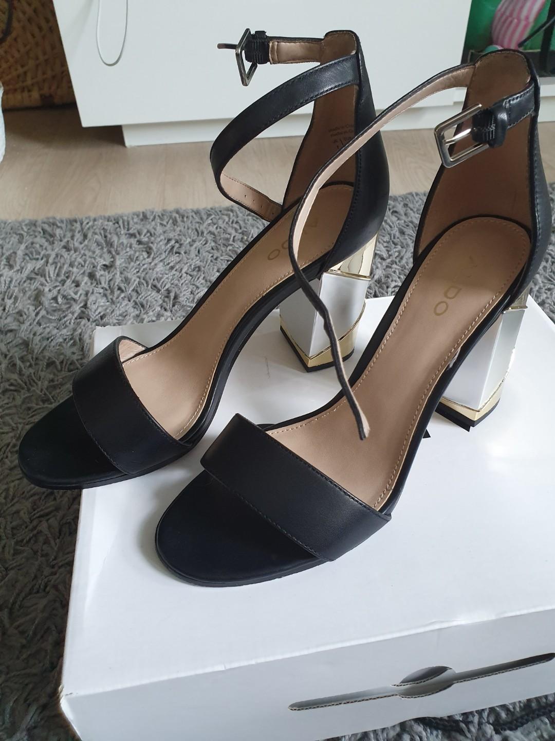black and gold heels cheap
