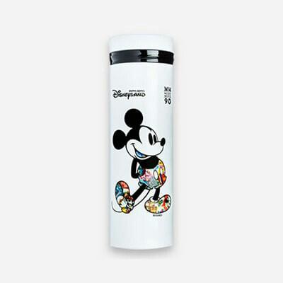 https://media.karousell.com/media/photos/products/2019/06/01/brand_new_in_box_standard_chartered_disney_disneyland_hong_kong_mickey_mouse_stainless_steel_water_b_1559364711_93841dfb_progressive.jpg