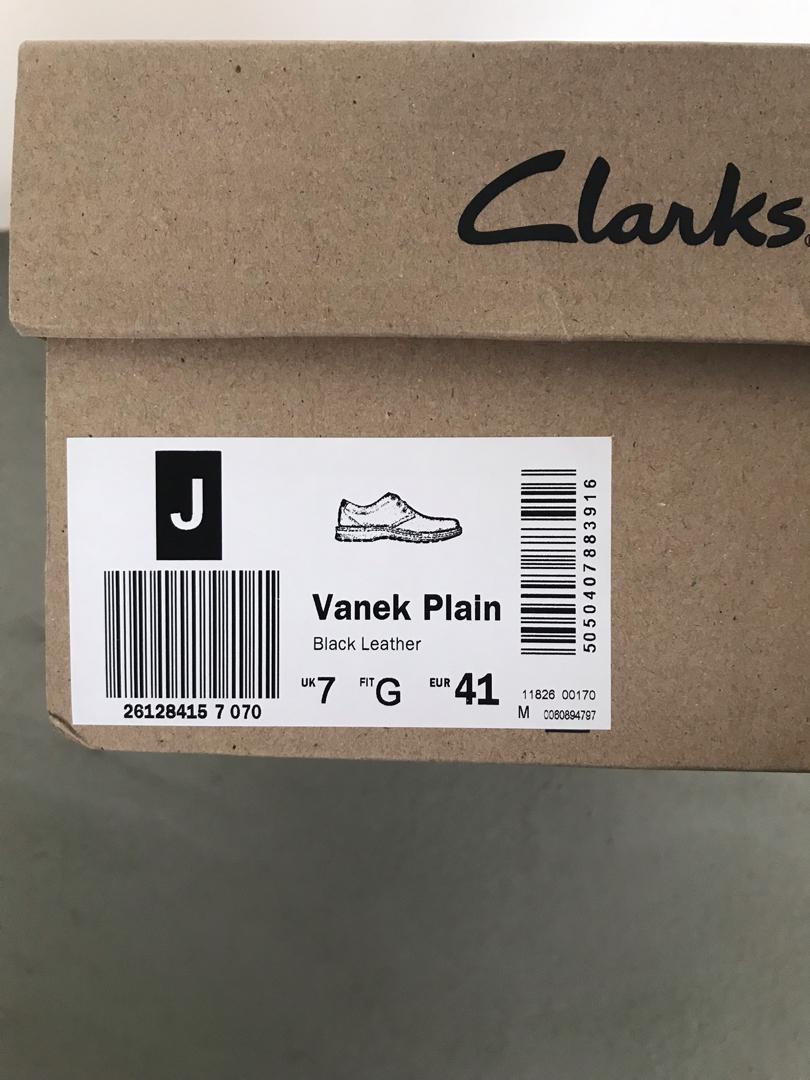 Vanek plain clarks deals