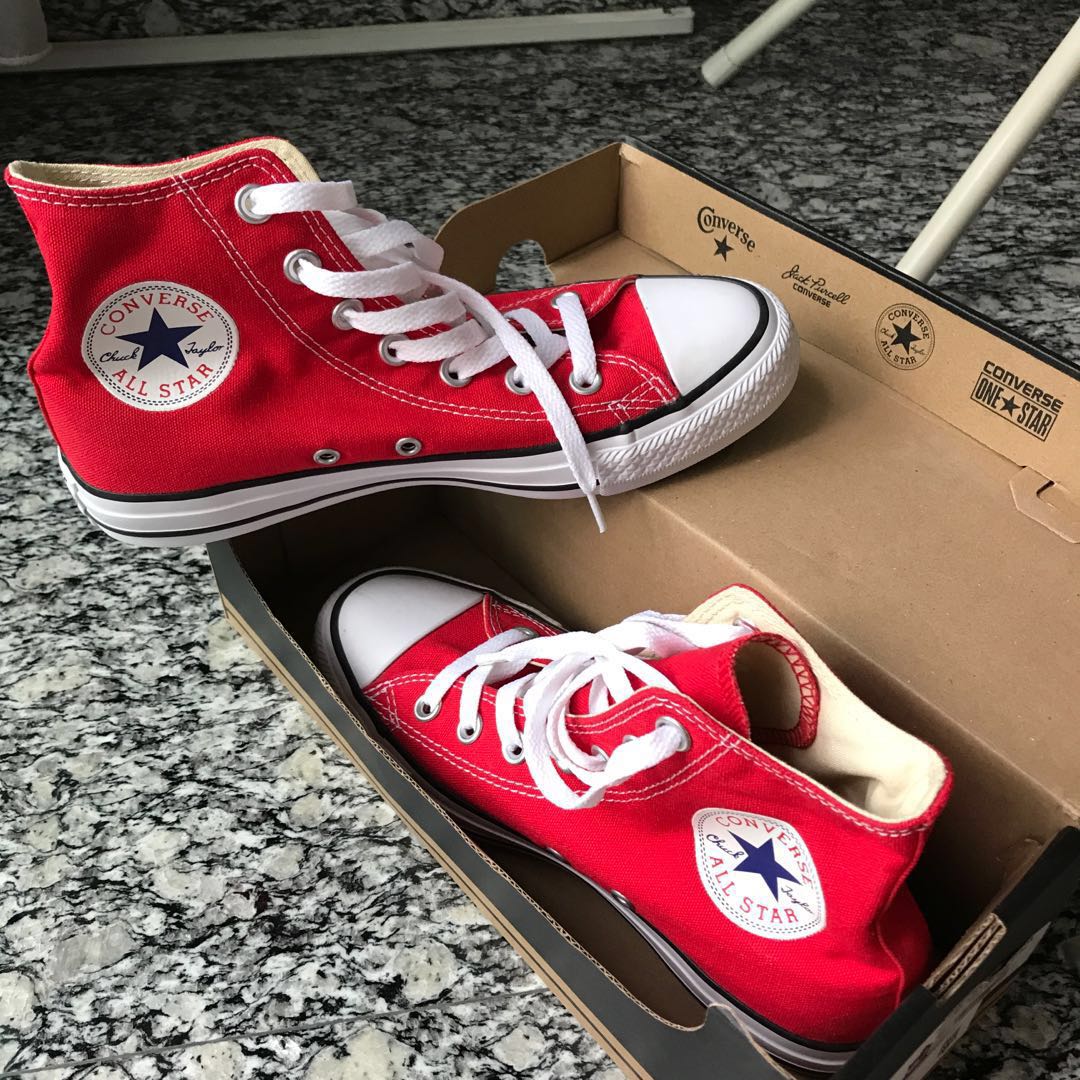 red star converse