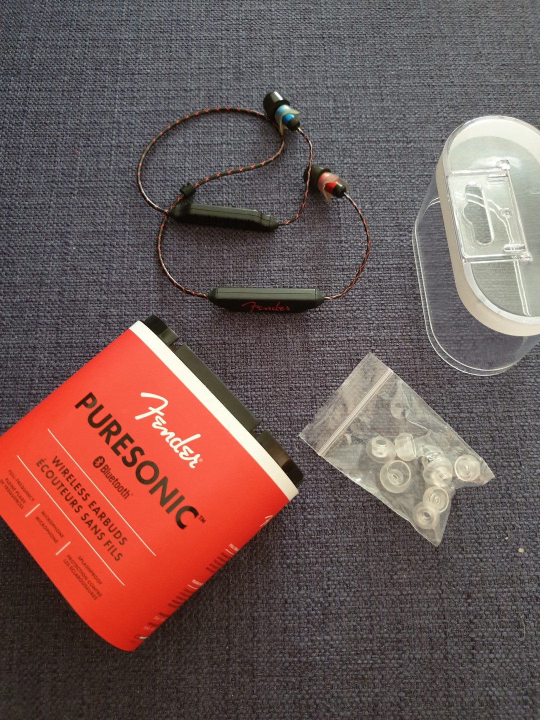 Fender Puresonic Wireless Earbuds, Audio, Earphones on Carousell