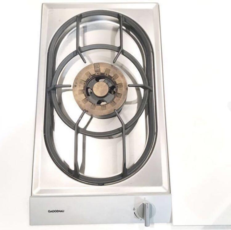 Gaggenau Gas Wok Stove VG231, Furniture & Home Living, Kitchenware