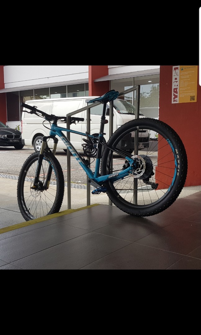 Giant fathom mountain bike, Sports 