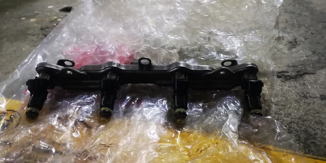 Honda stream fuel injector, Car Accessories, Accessories on Carousell