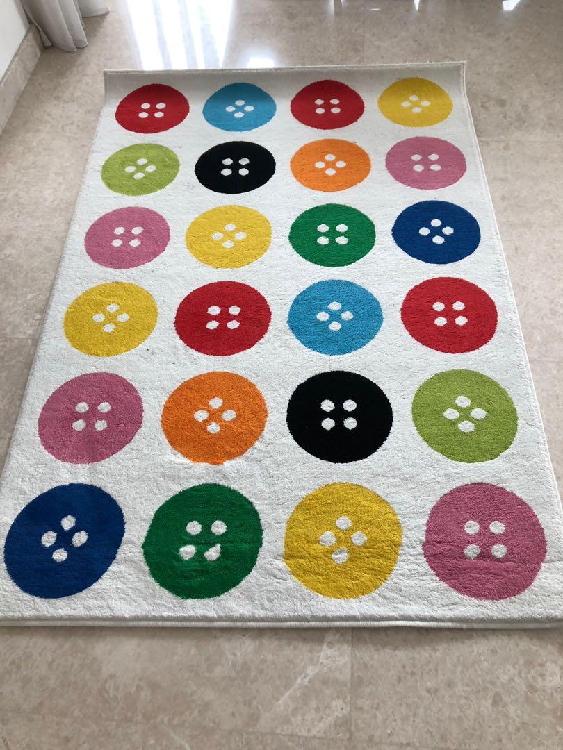 IKEA Button Rug, Furniture & Home Living, Kitchenware & Tableware