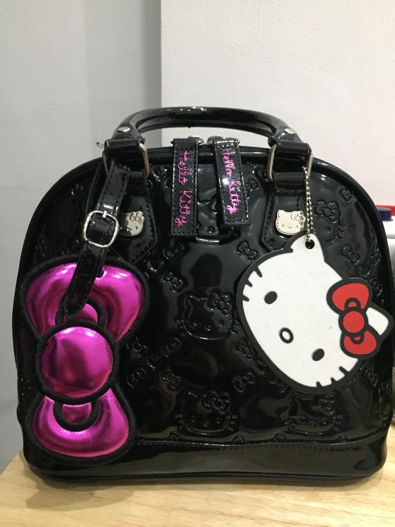 Hello Kitty Loungefly Mini Dome (hot pink), Women's Fashion, Bags &  Wallets, Beach Bags on Carousell