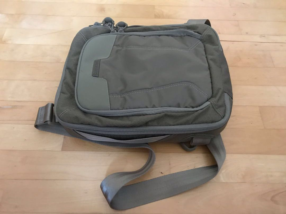Maxpedition valence clearance