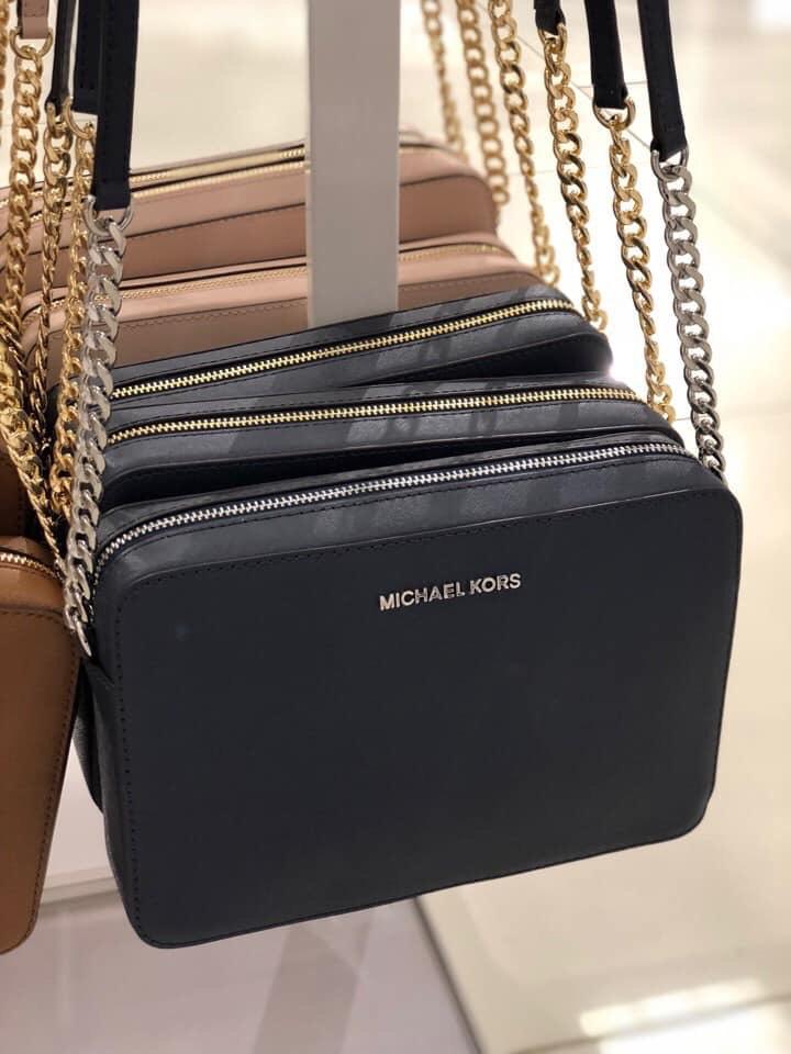 Mk jet set crossbody black on sale