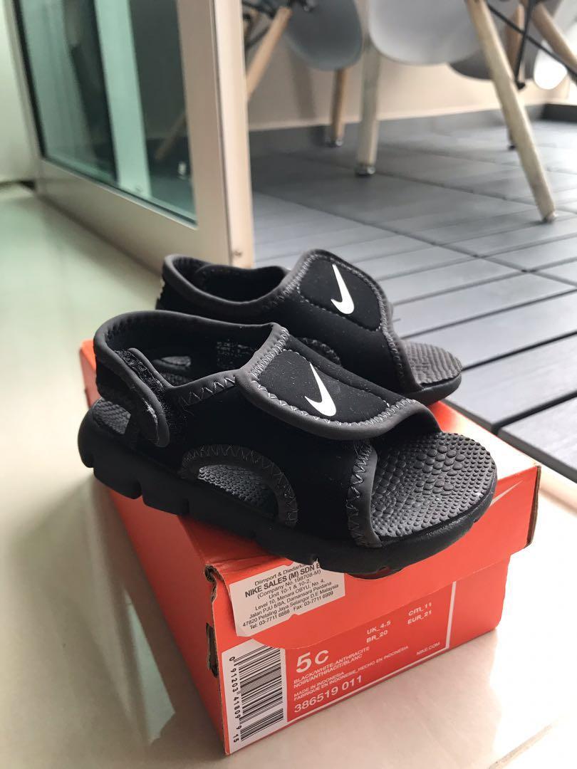 Nike sandals size 2025 5c