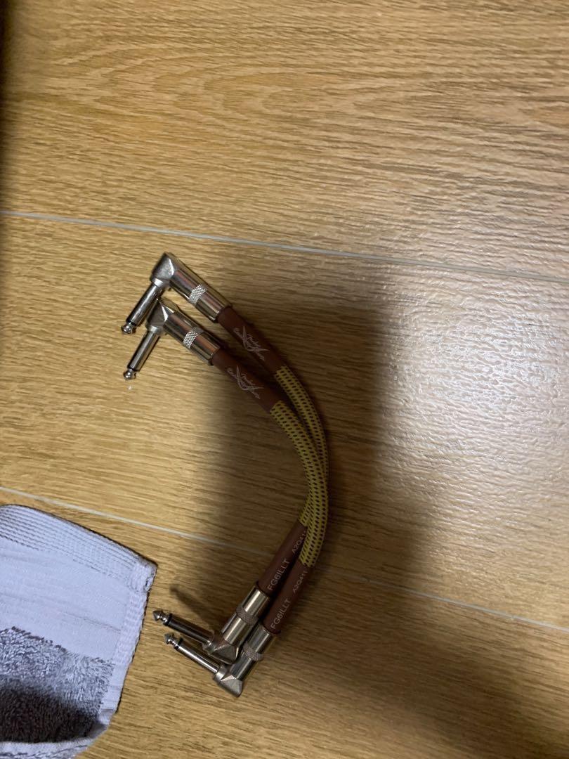 Patch cables (Category: Musical Instruments) located in Singapore. Submitted by tzjacob (Listing ID 232013344, Image 2). Description: Patch cables for your pedalboard 2x Fender 6 inch - $20 (retail price at Swee Lee $25) 3x Neutrik 6 inch - $18 (sold) 3x Ibanez 6 inch - $15 1x Ibanez 15 inch - $8 Take all for $60.