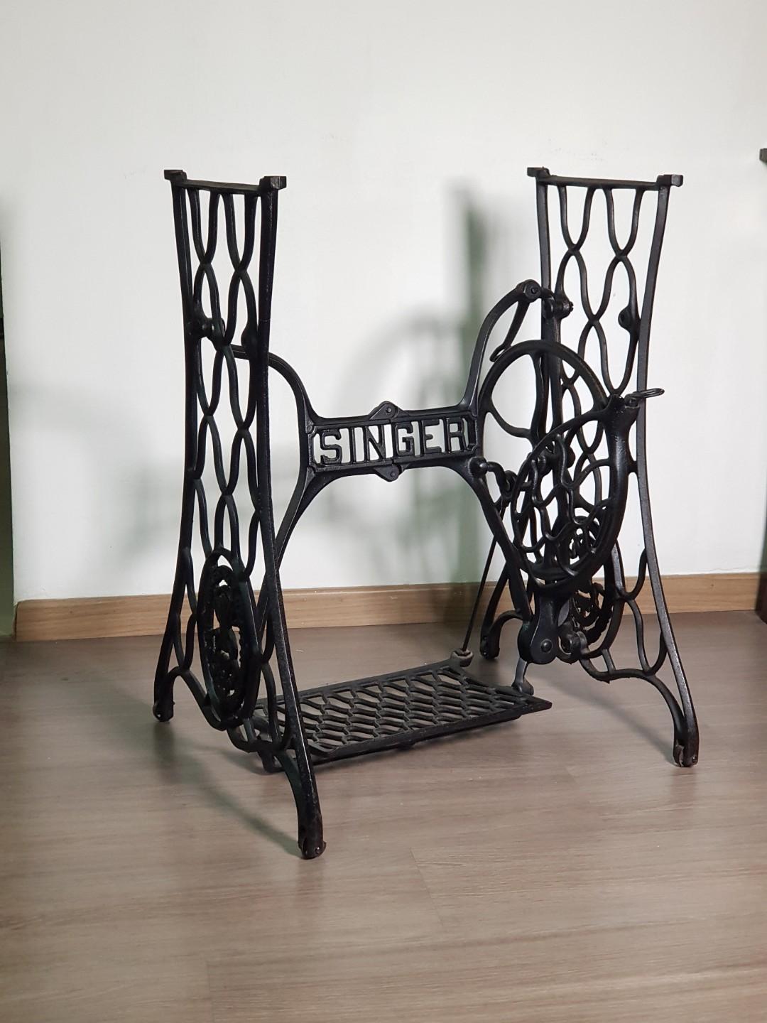 Rare Singer ORIGINAL vintage cast iron sewing machine leg, Furniture