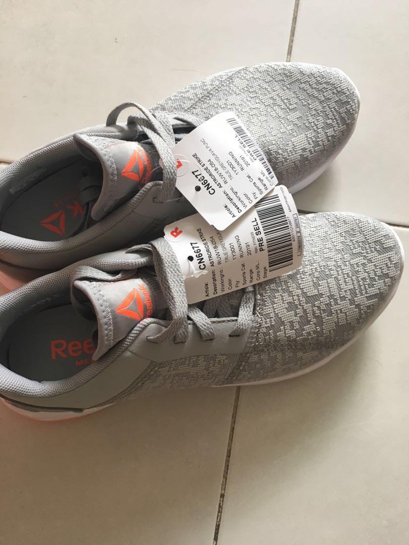 reebok shoes 1y3001