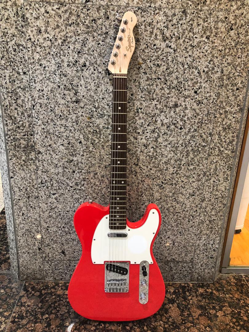 Race online red telecaster