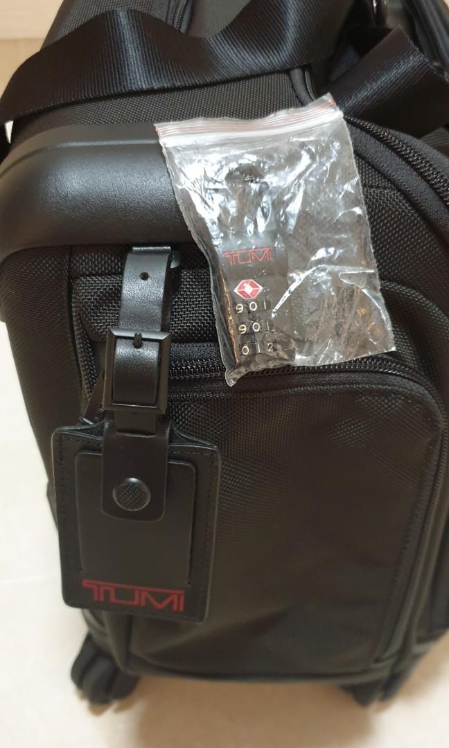 Tumi Alpha 2, 4 Wheeled Compact Duffel, Hobbies & Toys, Travel, Travel