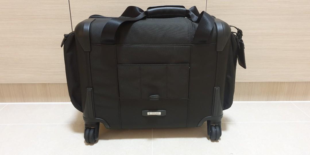 Tumi harwood duffel clearance