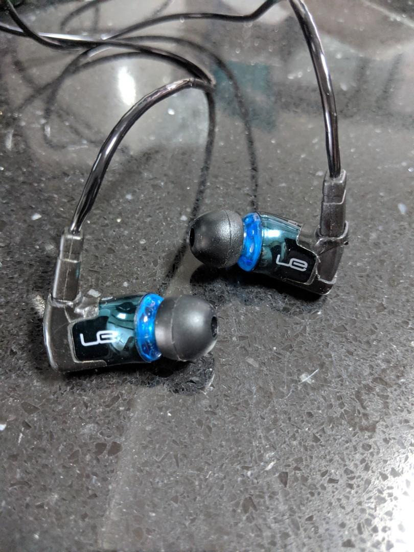 ultimate ears tf10