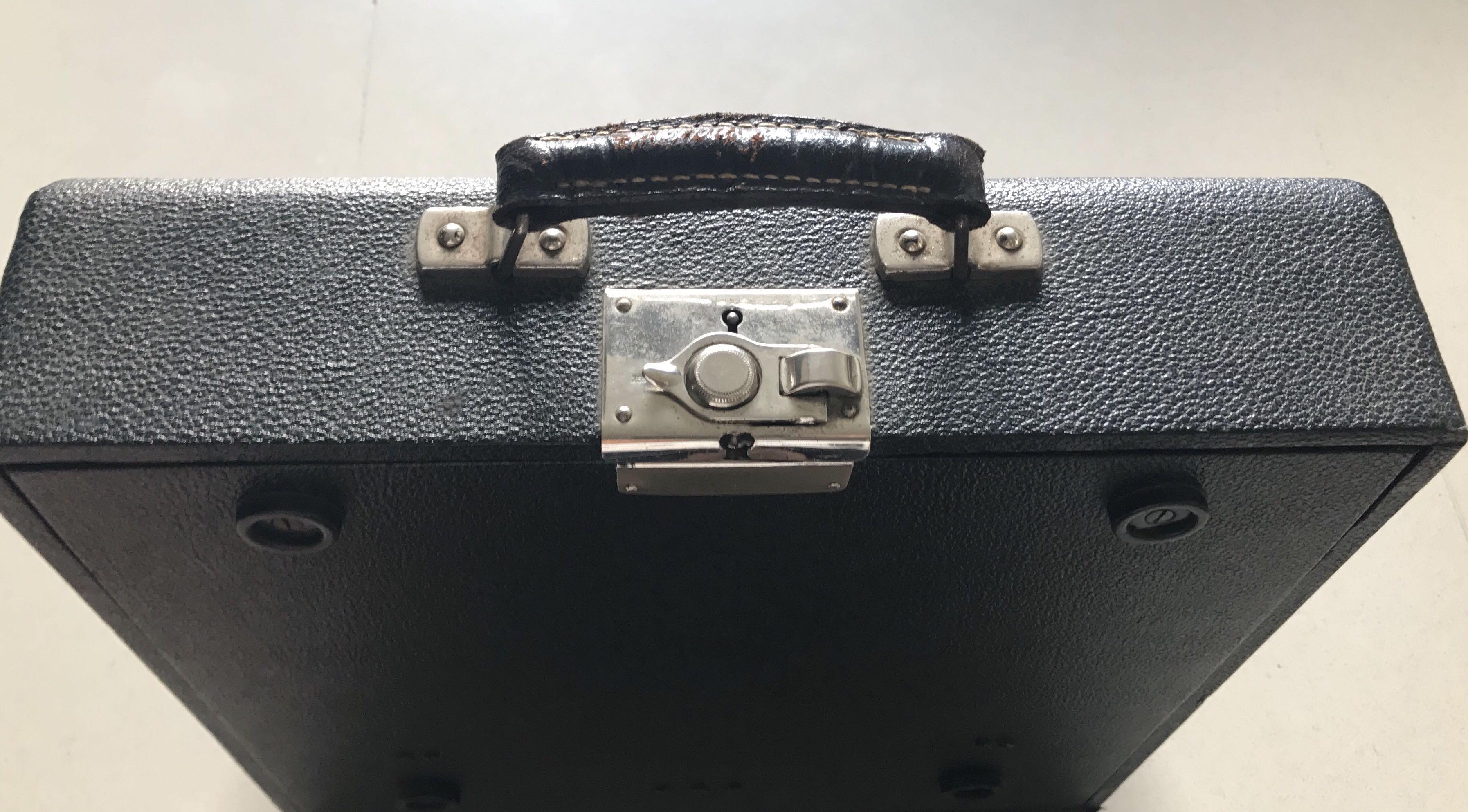 Vintage Typewriter - Alpina Typewriter, Hobbies & Toys, Memorabilia ...