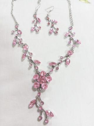 Necklace Earrings Jewelry Set