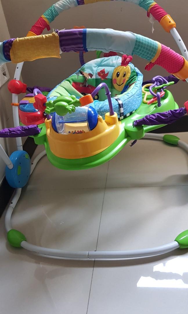 jumperoo not good for baby