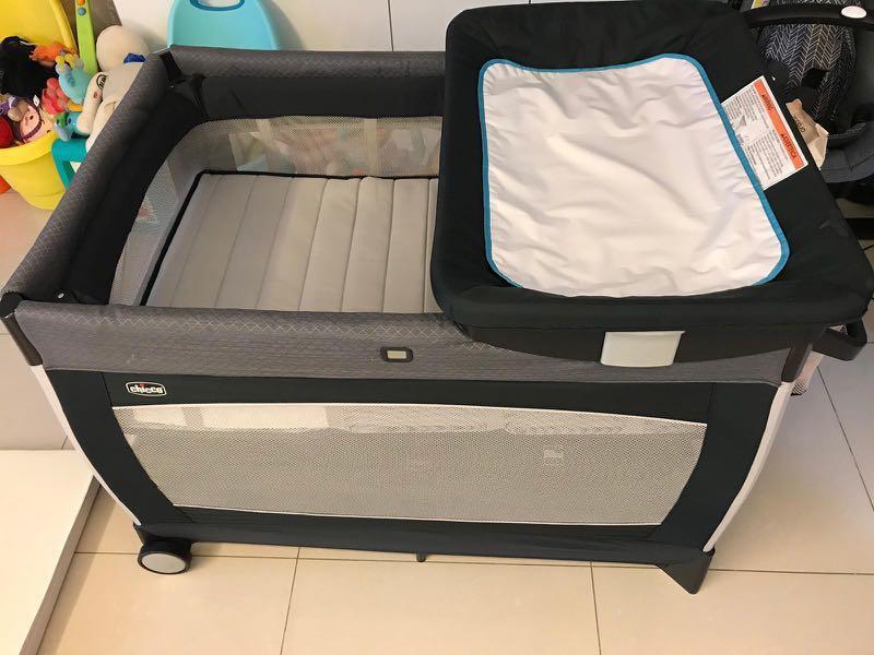 chicco playard bassinet