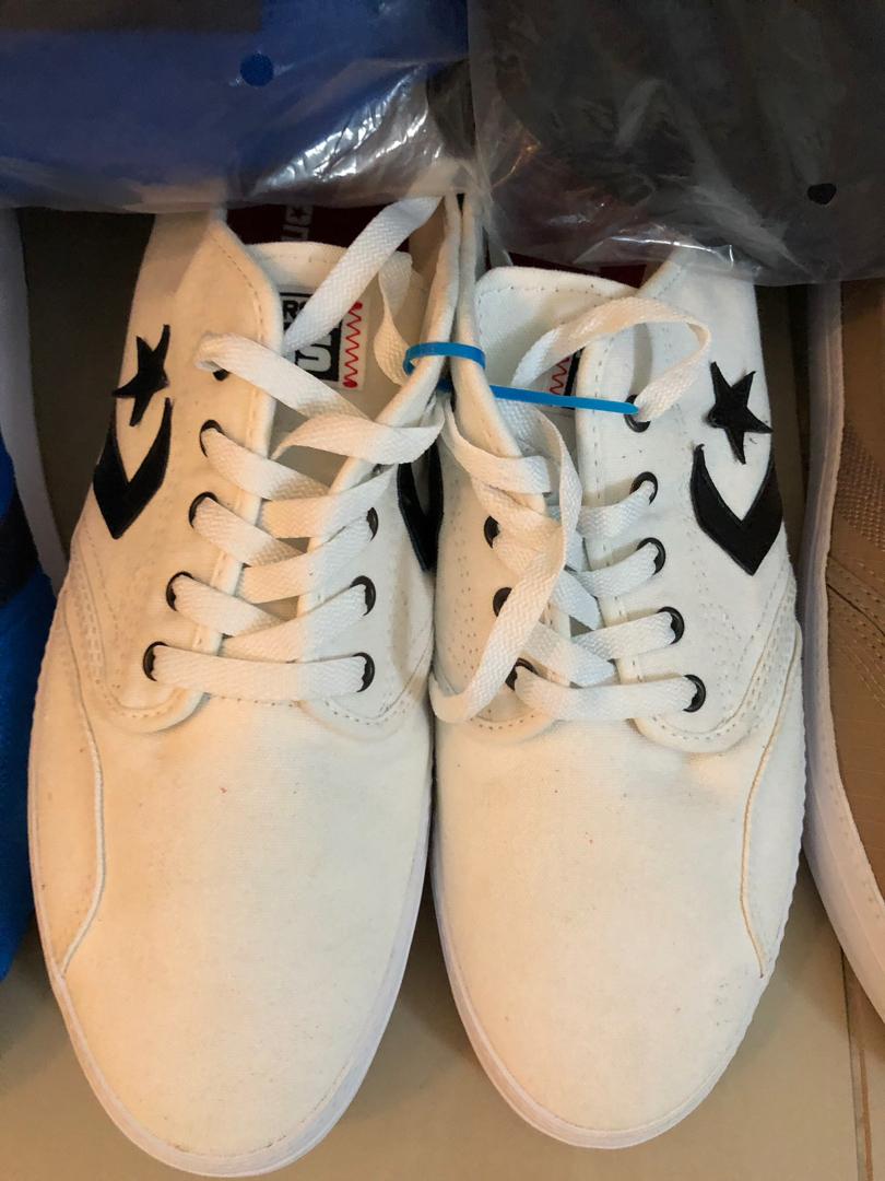 everlast converse shoes