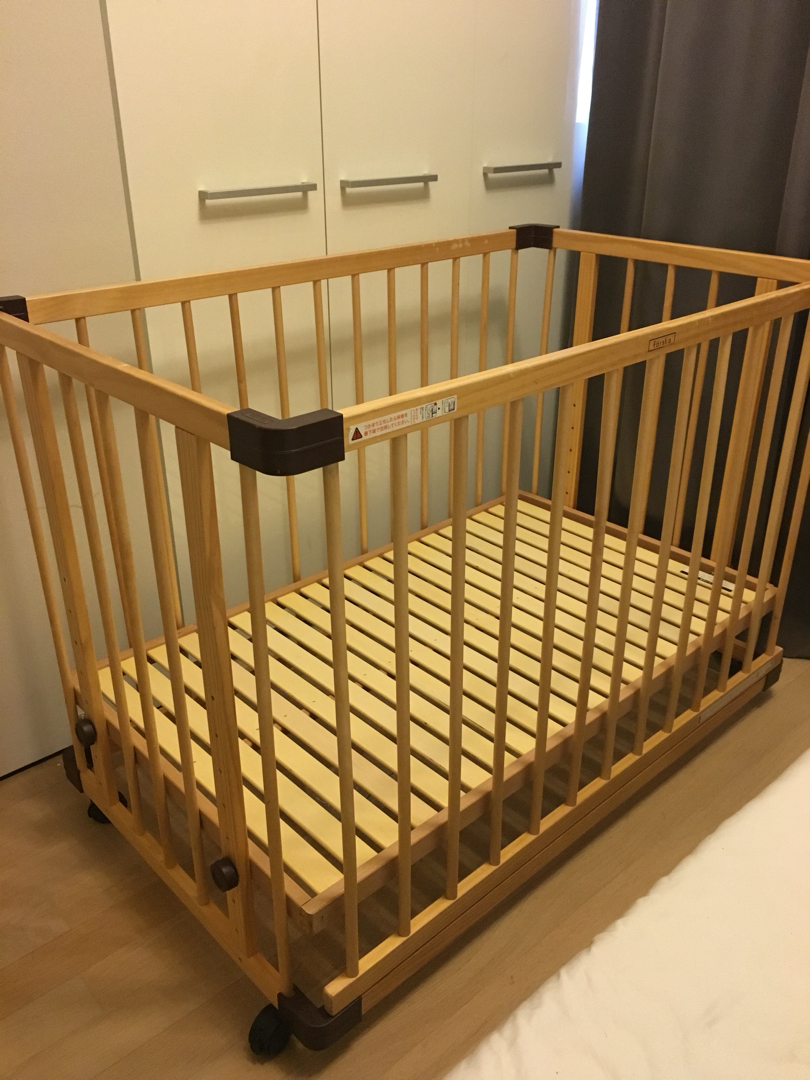 Farska baby cot shop