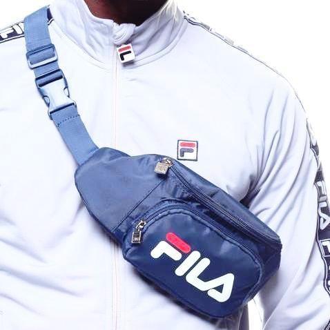 Fila peacoat best sale fanny pack