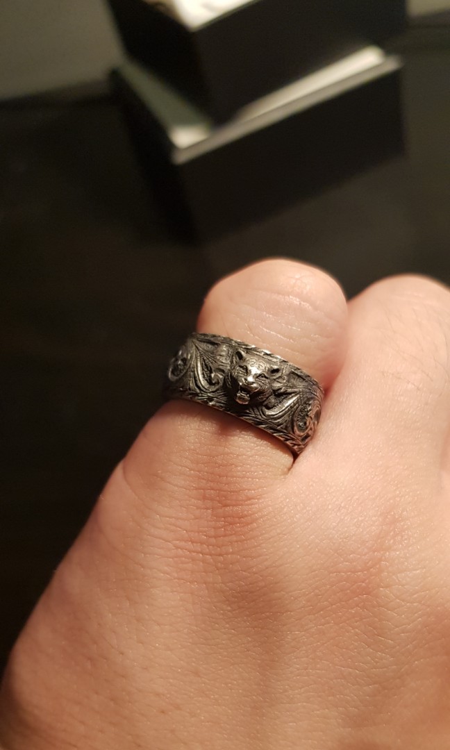 Gucci deals feline ring