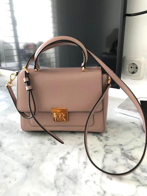 michael kors mindy medium