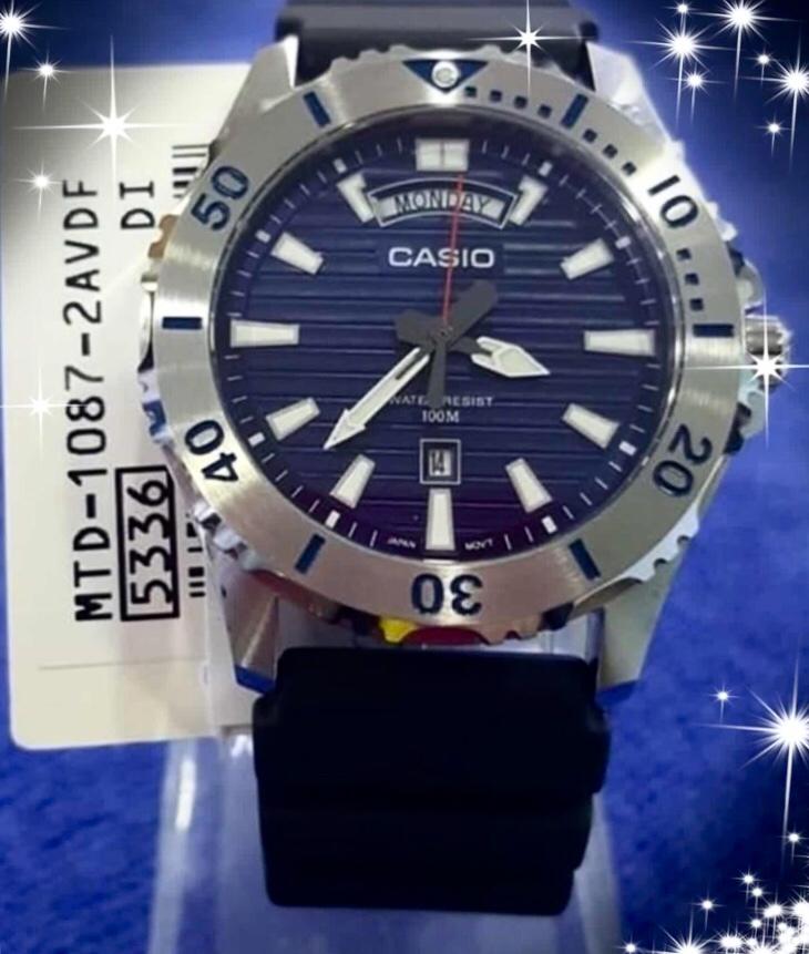 NEW CHRONOGRAPH CASIO UNISEX SPORTS WATCH 100 ORIGINAL AUTHENTIC by G SHOCK GSHOCK COMPANY MTD 1087 2AVDF