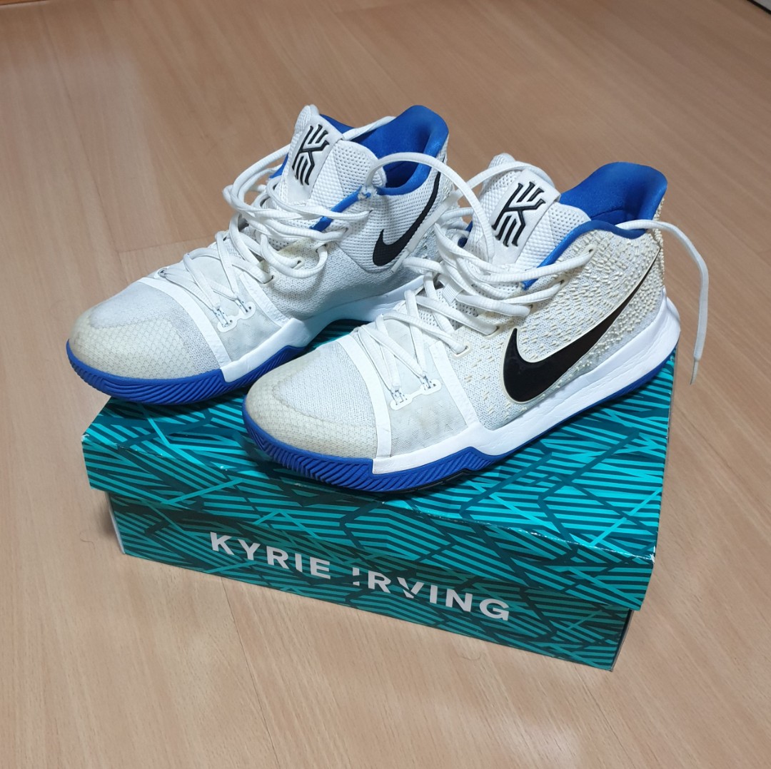 kyrie basketball shoes blue