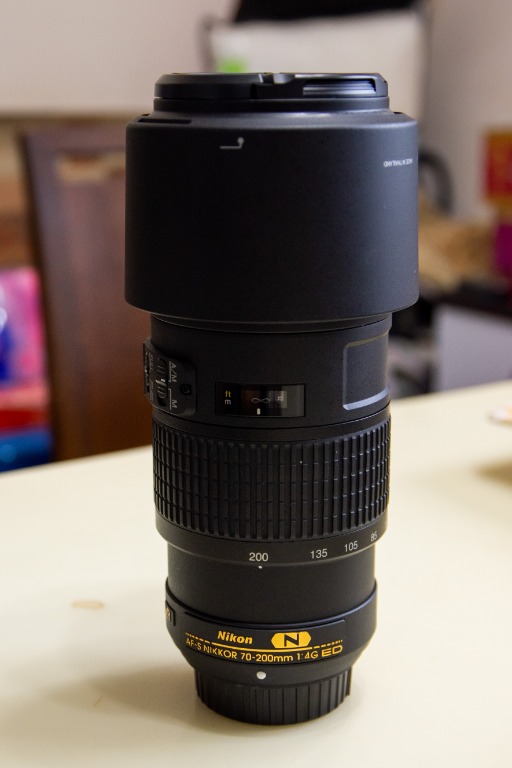 Nikon 70-200 f4 G ED VR, 攝影器材, 鏡頭及裝備- Carousell