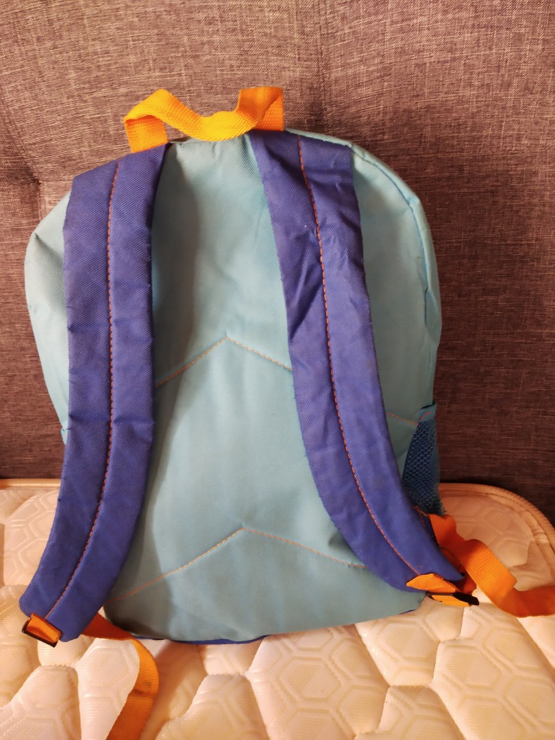 Olaf disney backpack (Category: Diaper Bags & Wetbags) located in Bulacan. Submitted by shoppeeloved (Listing ID 232172533, Image 2). Description: Original disney brand Used.