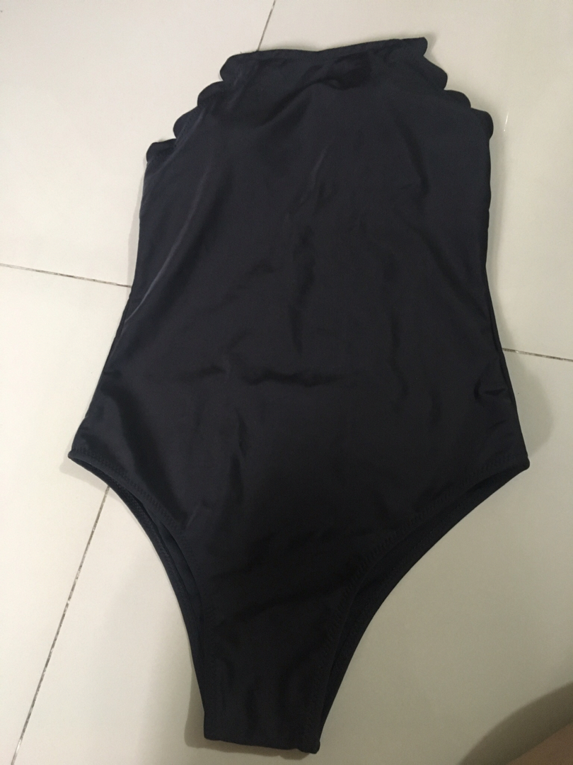 Wanderlust Scallop One Piece Swimwear