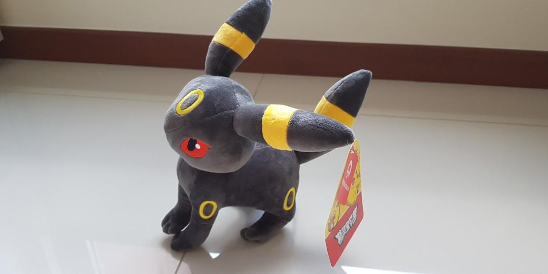 Pokemon Umbreon Plush Hobbies Toys Toys Games On Carousell