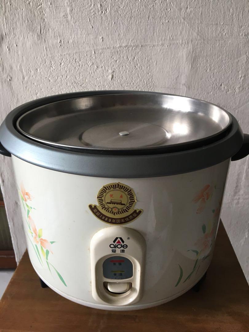 Rice Cooker 2.5 litres Everything Else on Carousell