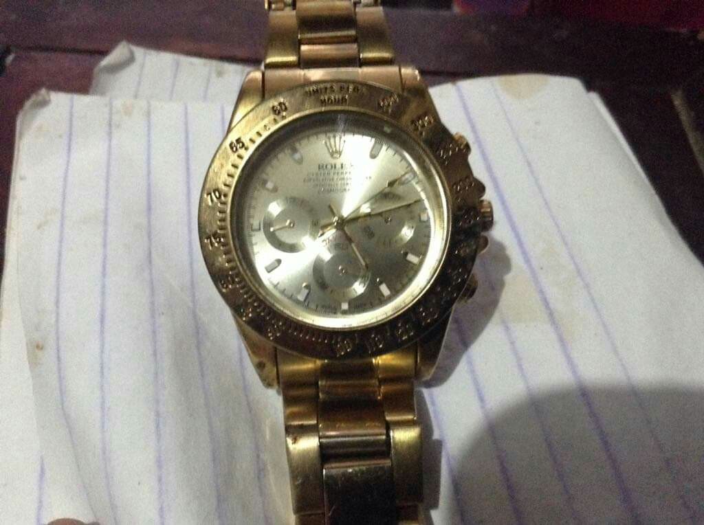 Rolex oyster perpetual superlative chronometer officially certified cosmograph price in store philippines
