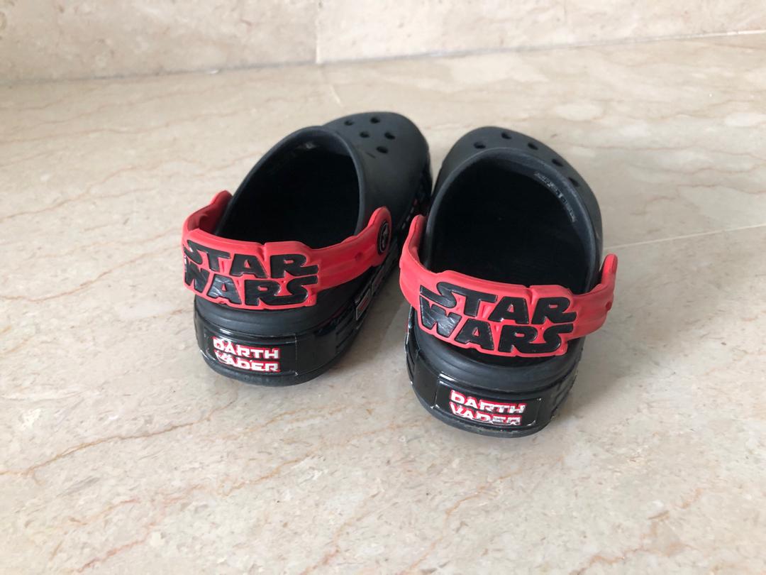 crocs kids size 9