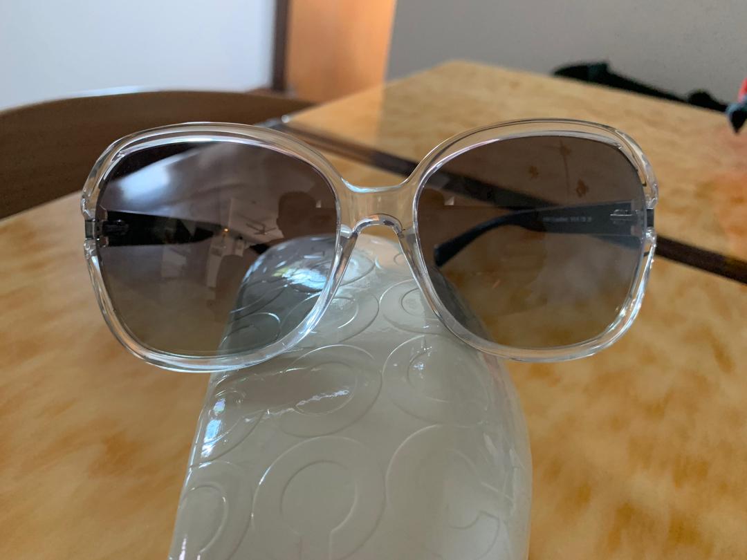 Sunglass Coach