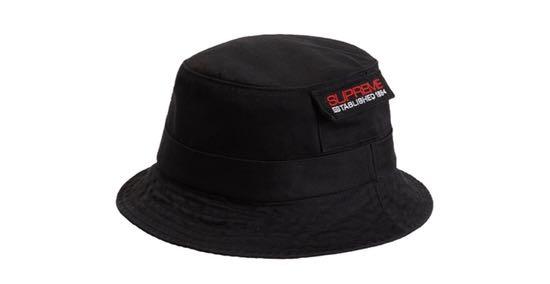 Supreme SS19 Bucket Hat Size M/L “POCKET CRUSHER”