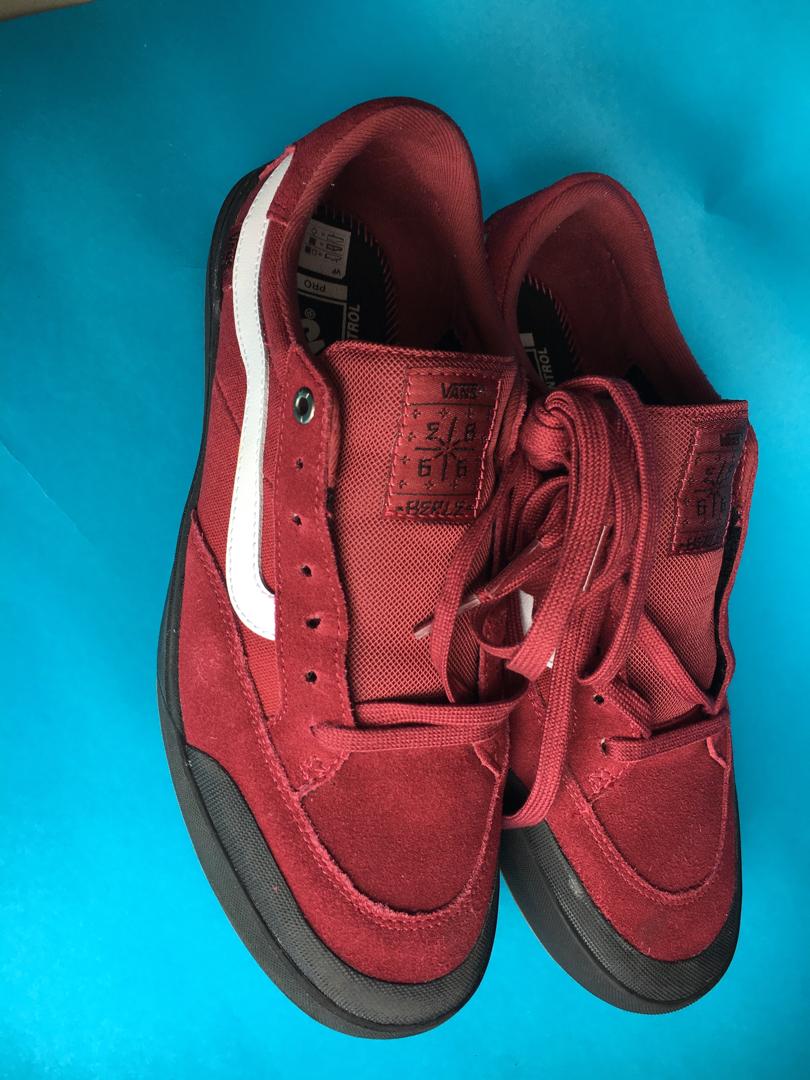 elijah berle vans