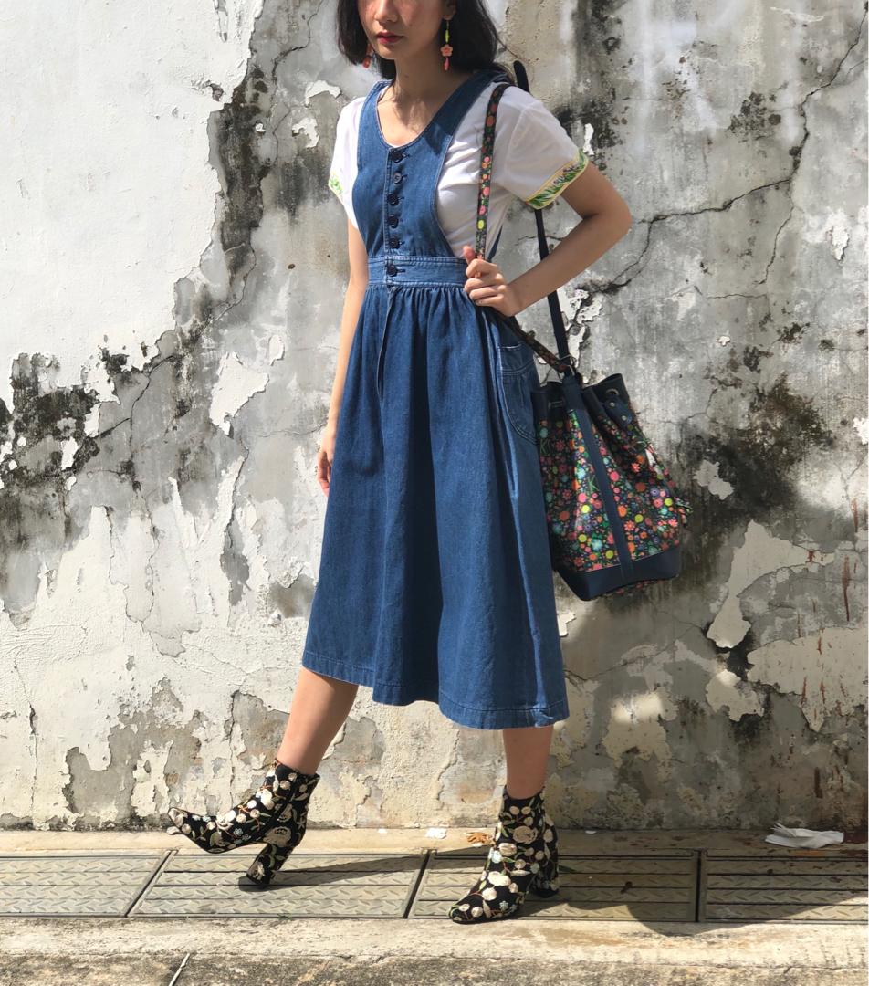 1970s top pinafore dress