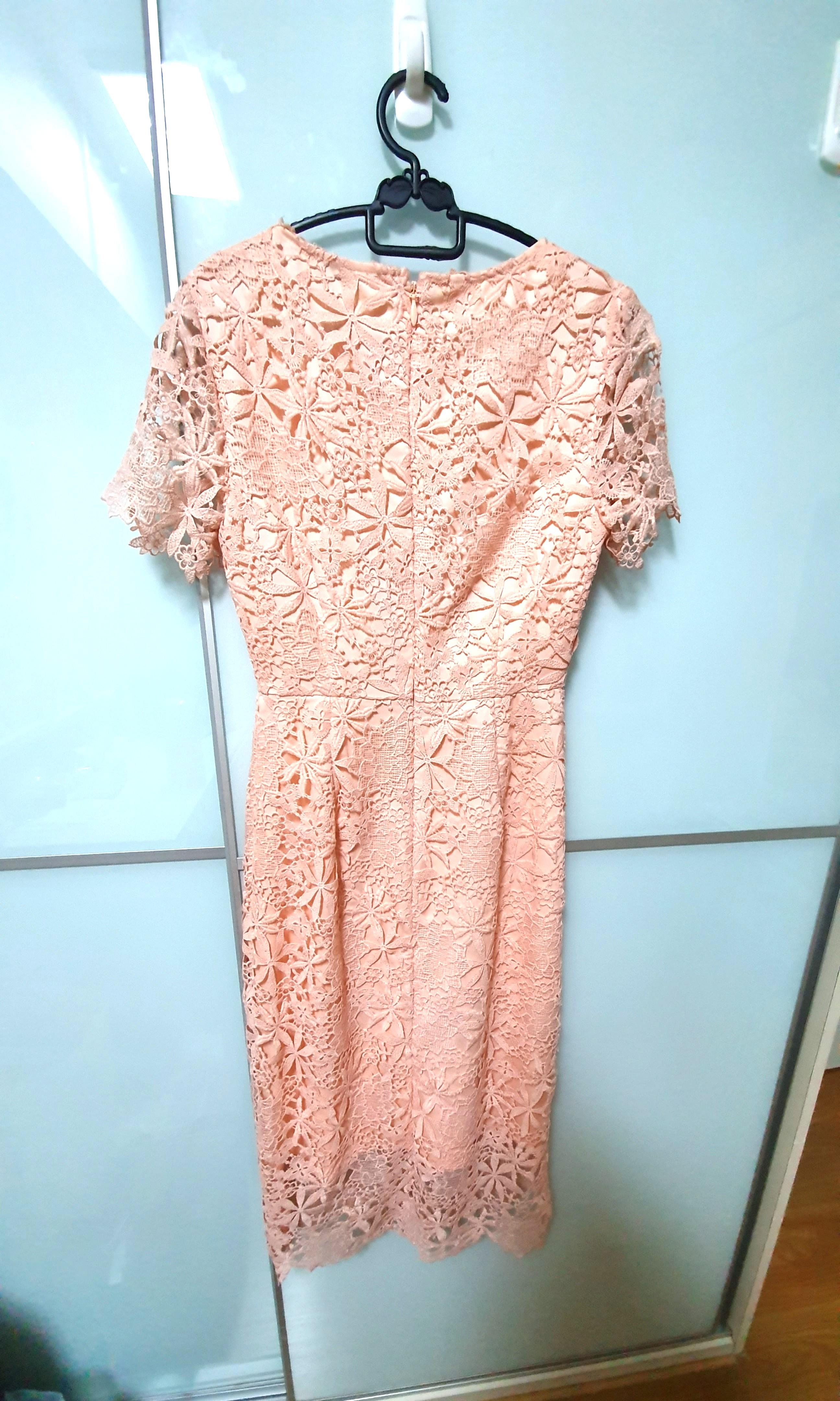 Warehouse Floral Lace Work Midi Dress Pink Size 6 Women s Fashion
