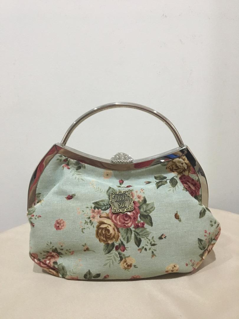 Anna sui sling bag clearance