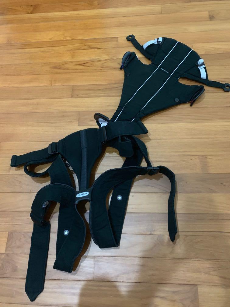 Baby Bjorn Carrier, Babies & Kids, Going Out, Carriers & Slings on