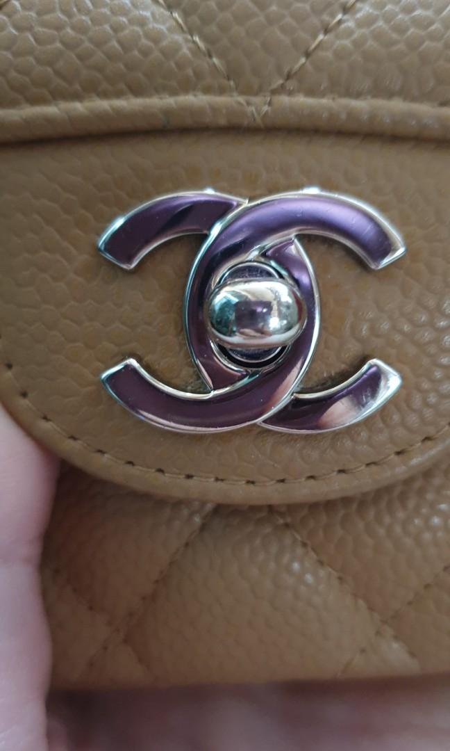 chanel classic flap bag caviar medium beige